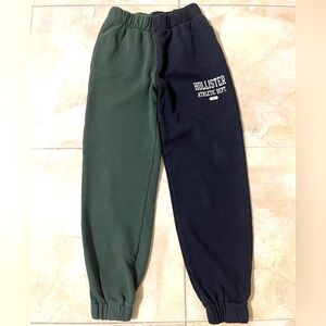 Hollister Dual Color Marine Blue and Forrest Green fleece women juniors size XS